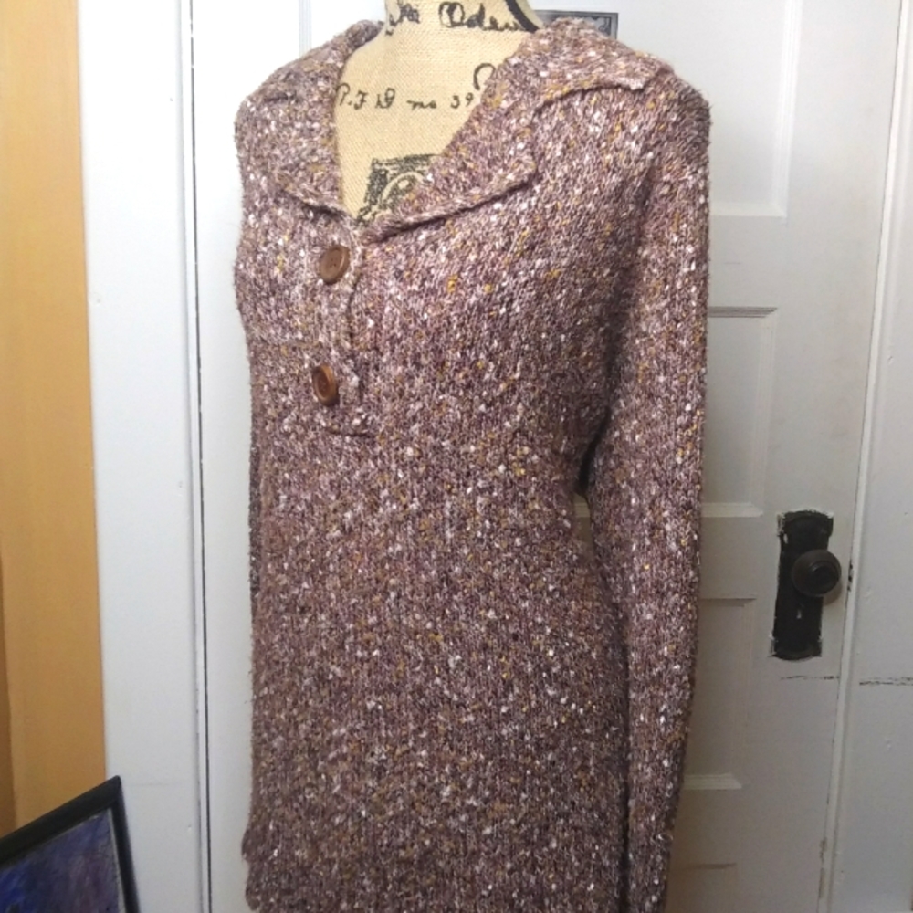 Sweater - Picture 3 of 8